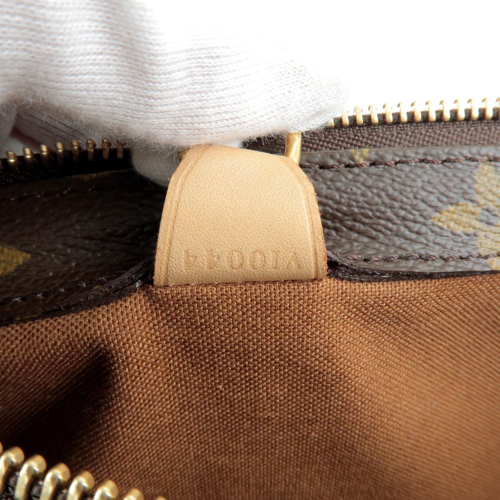 Louis Vuitton Louis Vuitton Keepall 45 Cipango Gold Epi Leather