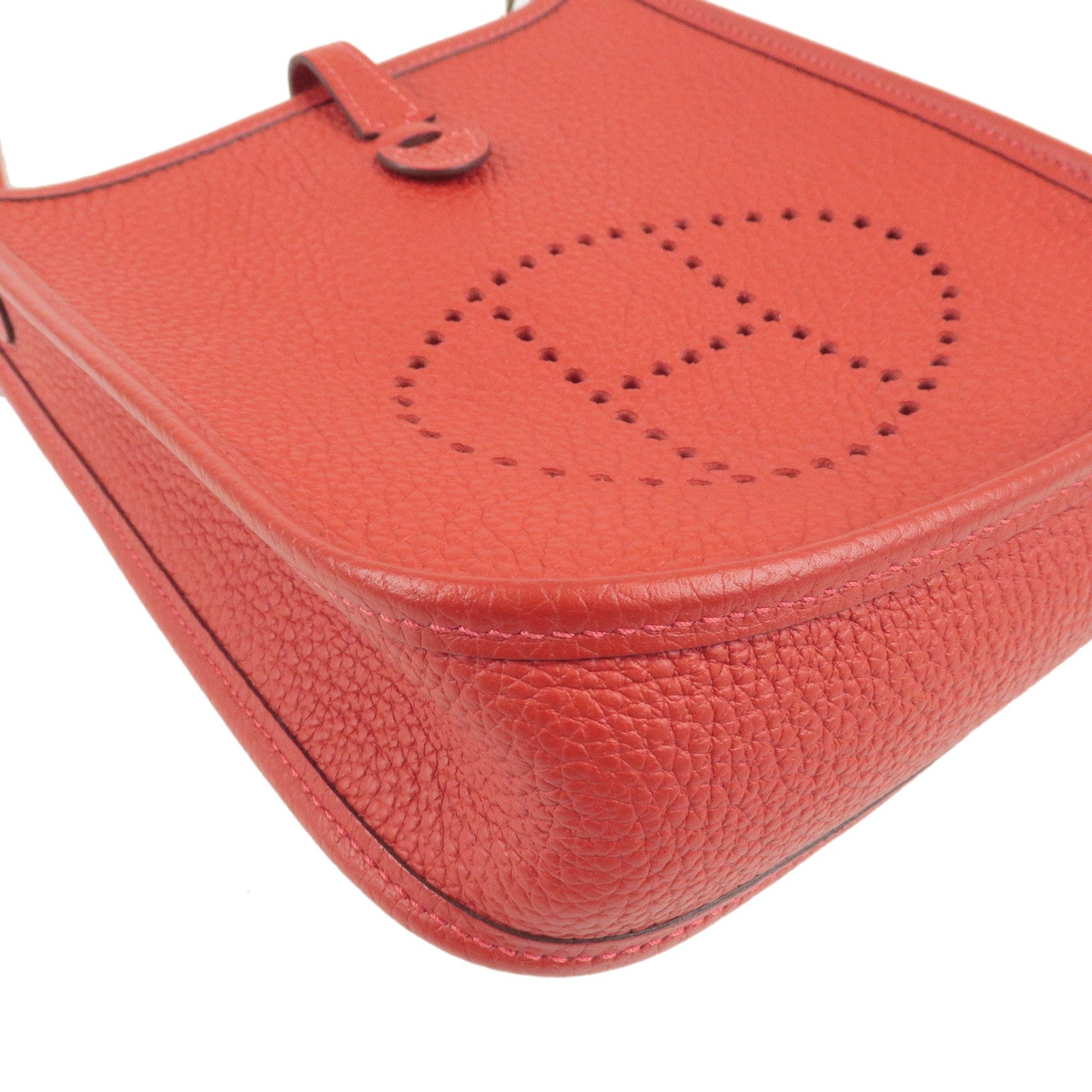 HERMES Taurillon Clemence Verso Halzan 31 GM Rouge Casaque Vermillion  1288891