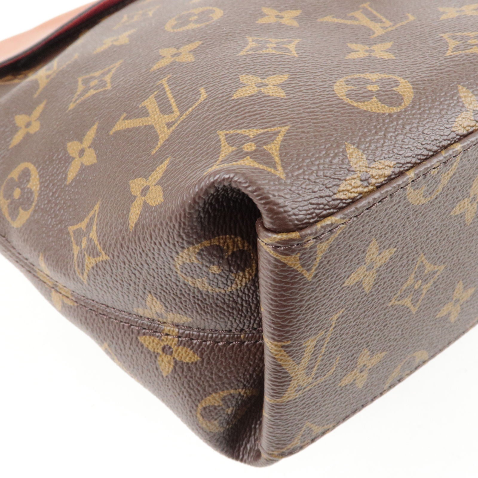 Sacs Louis Vuitton Besace Marron d'occasion