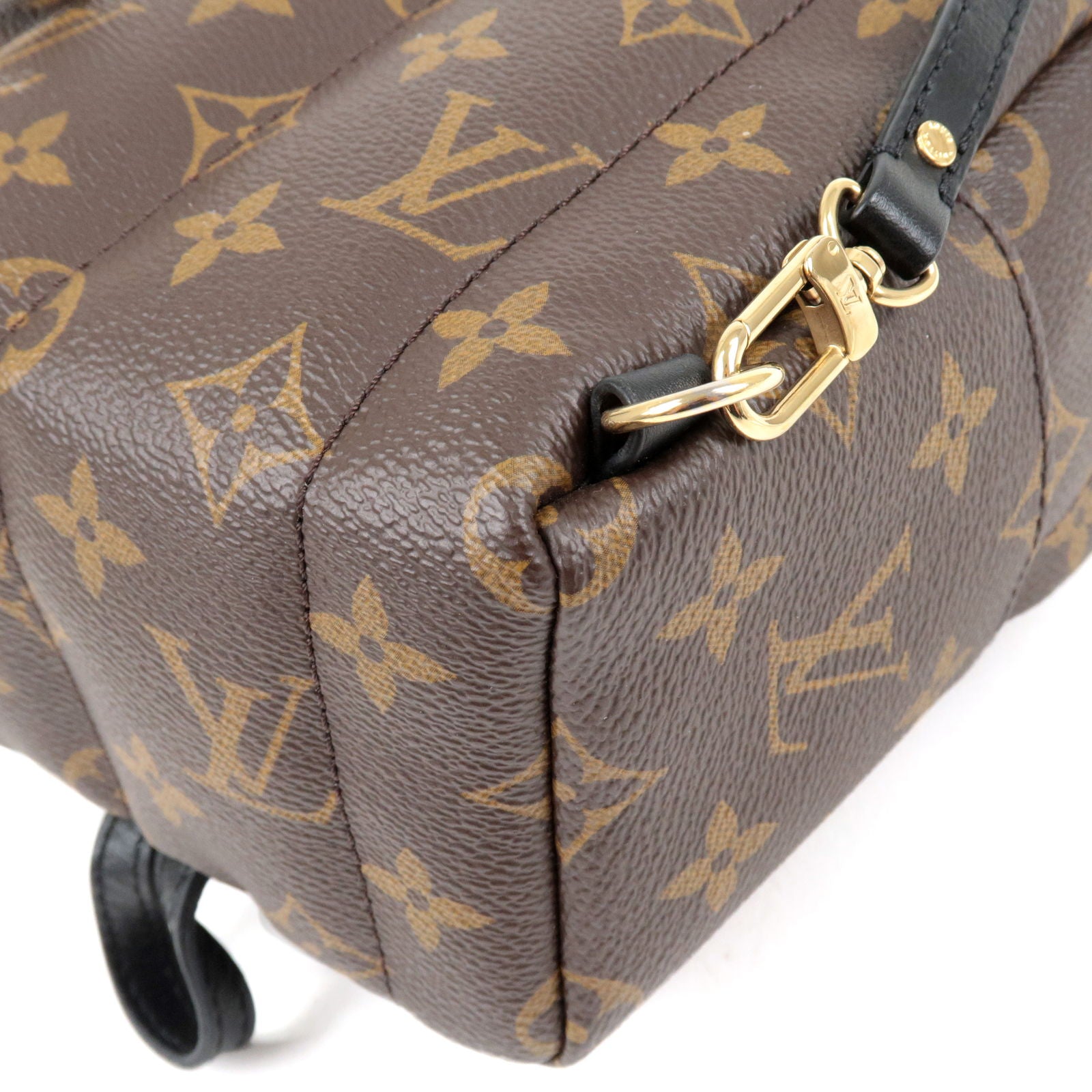 Received defective Pochette Metis. Planning to return it :( : r/Louisvuitton