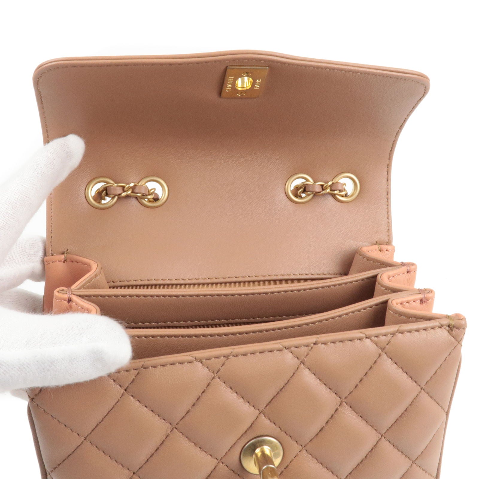 Chanel Matelasse Calf Chain Shoulder Bag Brown Light brown Leather  Pony-style calfskin ref.92401 - Joli Closet