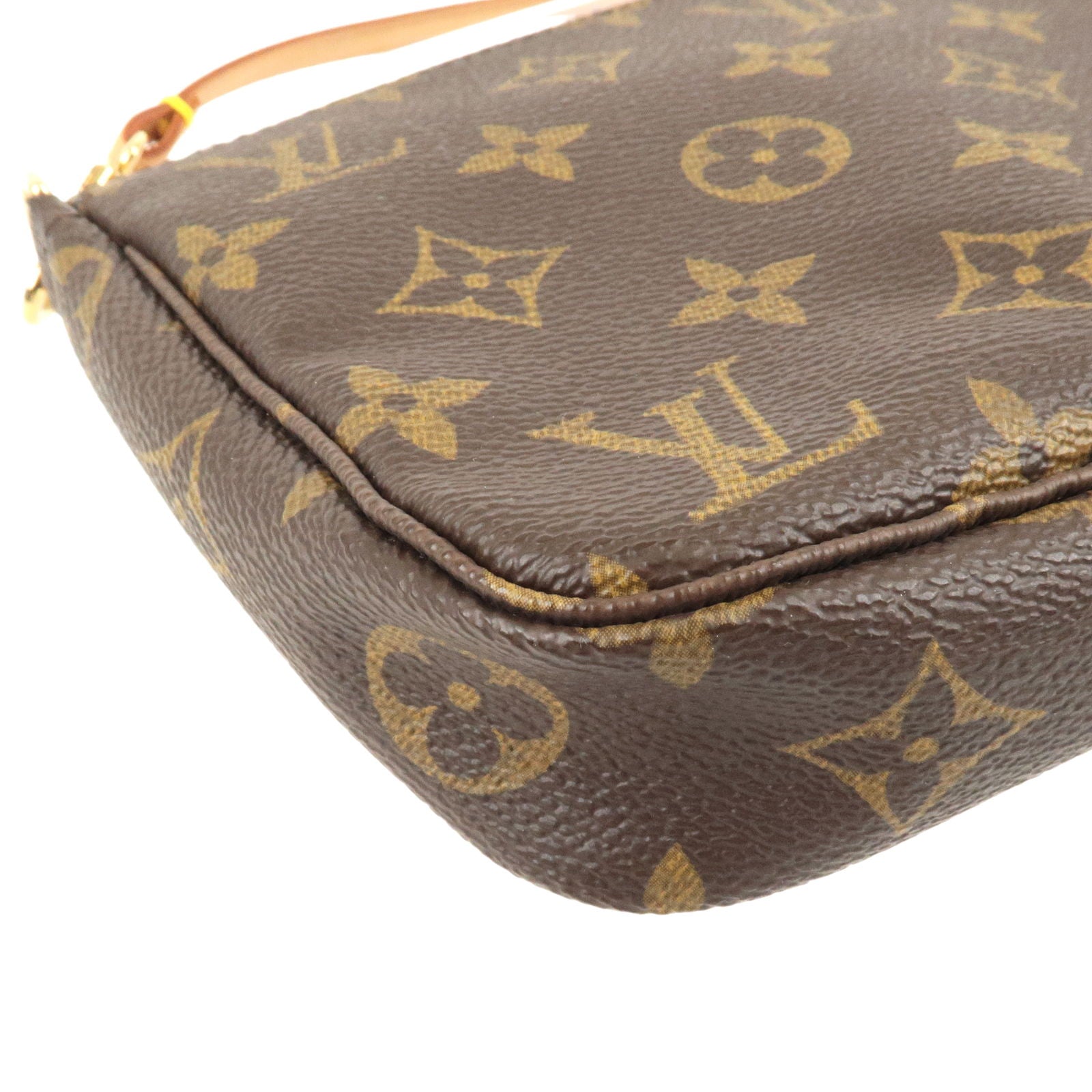 Pre Owned  Louis Vuitton 2006 pre-owned monogram Pochette Cles