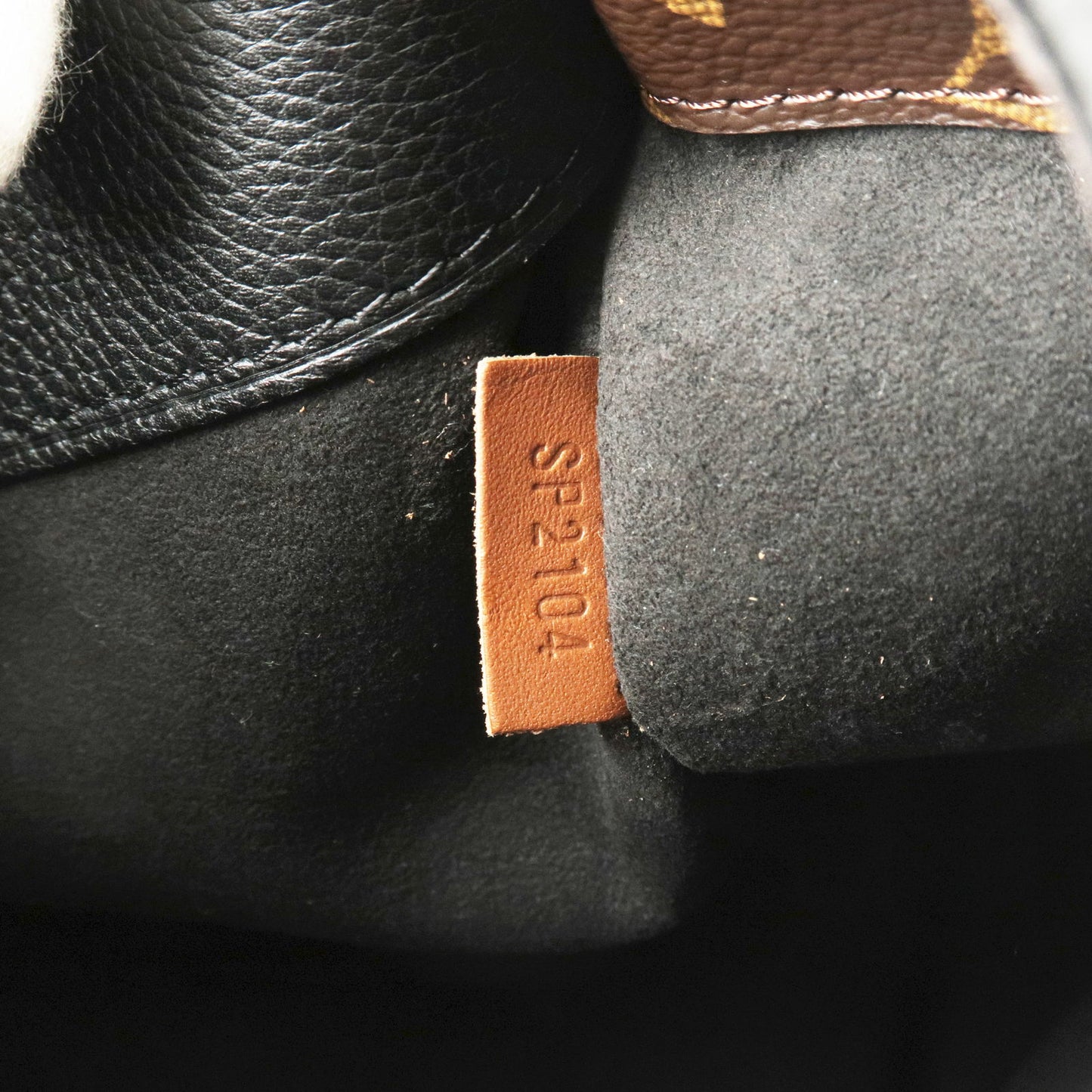 Louis-Vuitton-Monogram-Pallas-2Way-Hand-Bag-Noir-Black-M41064
