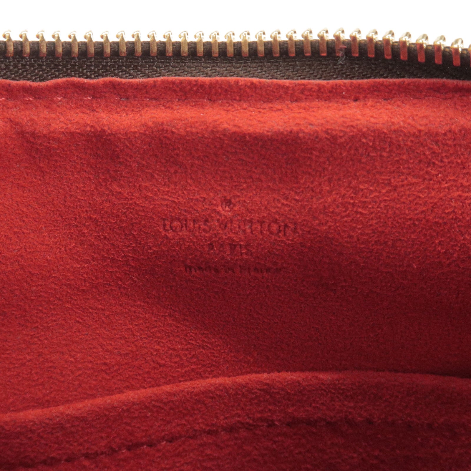 Highbury Damier Ebene Louis Vuitton Bag in 2023