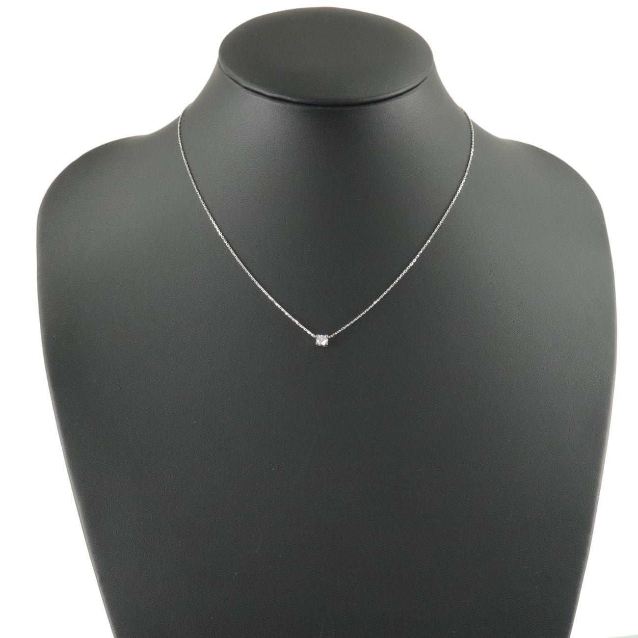 How to Make Your Everyday Look More Stylish-With Our Different Types of Diamond  Pendants, Of course! - The Caratlane