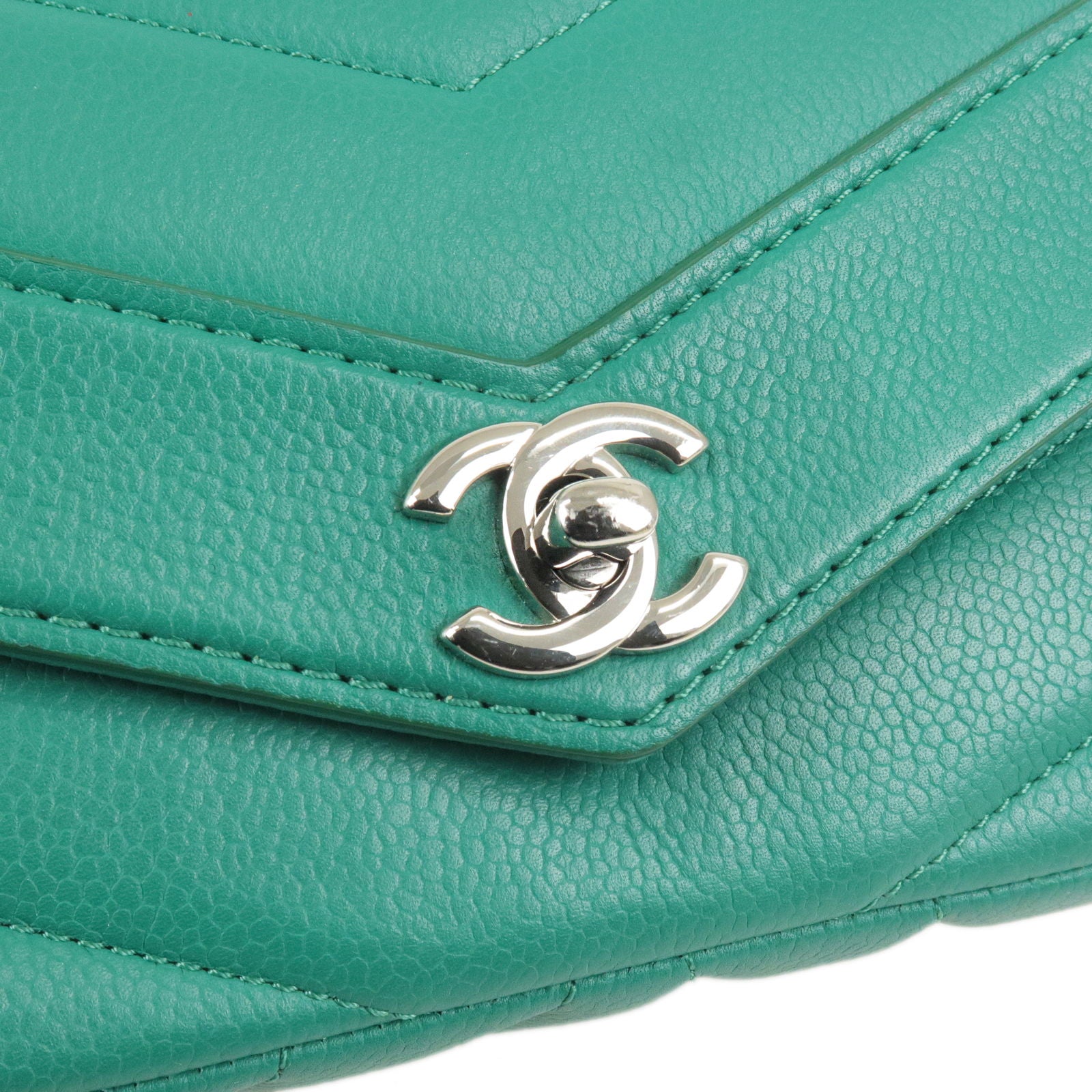chanel vintage mini flap handbag
