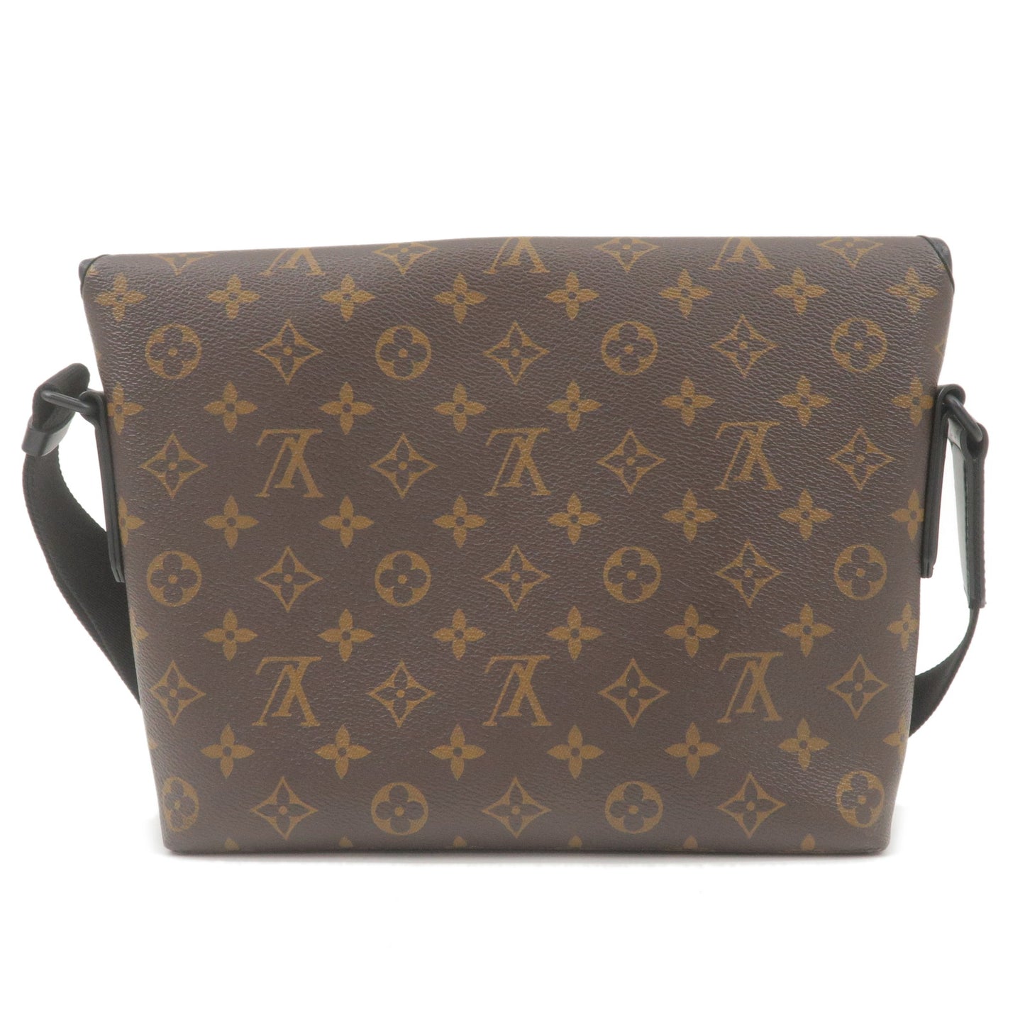 Pre-owned Louis Vuitton Monogram Macassar District Pm