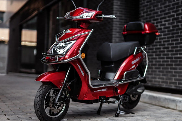 Emmo-Hornet-X-I-Electric-Scooter-Moped-EBike-red-front-left