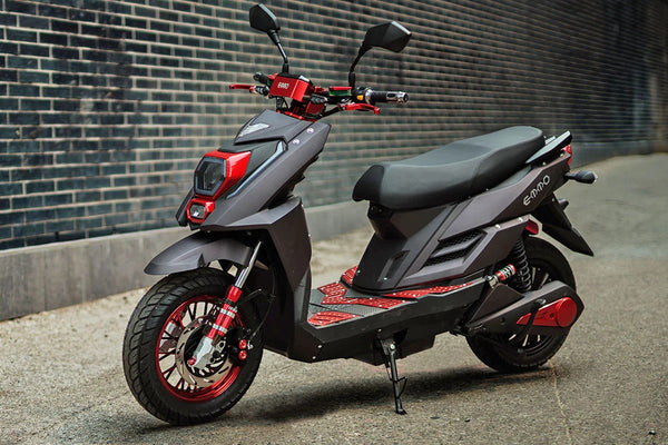 Emmo-Koogo-Electric-Scooter-Moped-EBike-Red-City