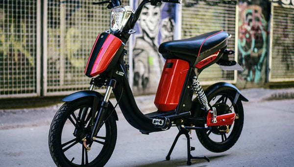 Emmo-Urban-T2-electric-moped-ebike-red-city
