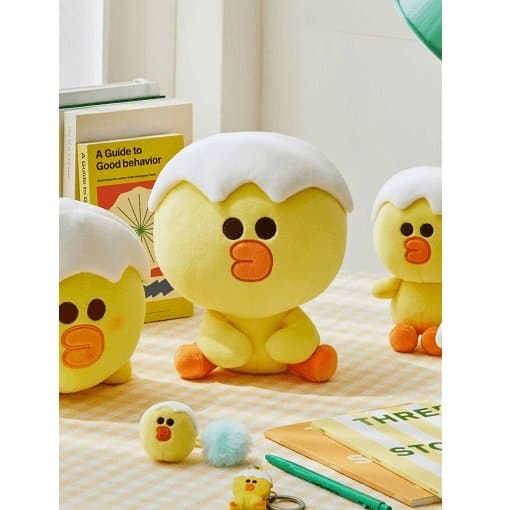 (Last stock!) LINE FRIENDS Sitting Doll (20cm)