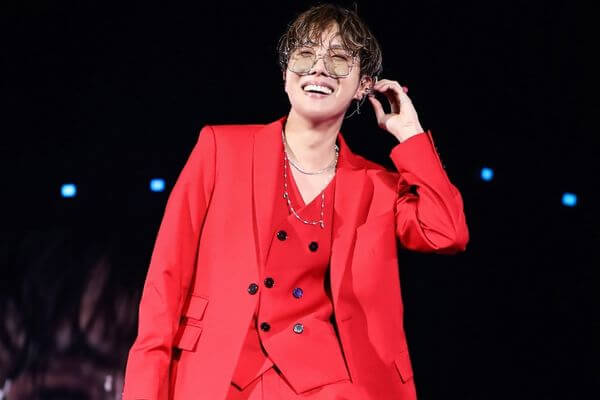 BTS Jhope in red suit during the Love Yourself world tour