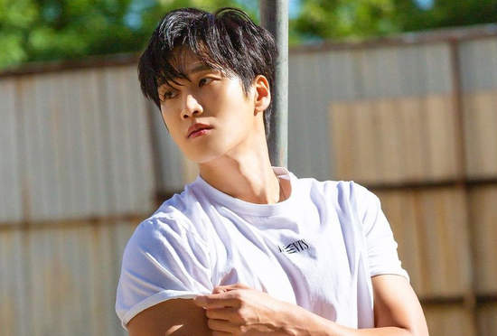 ahn bo hyun photo in white shirt