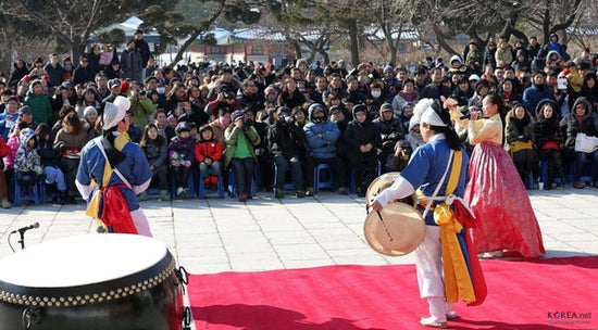 Célébrer Chuseok avec des aliments traditionnels | La société Daebak