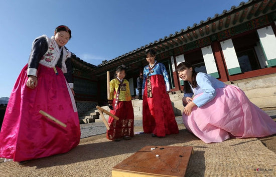 Game On! Folk Games Enjoyed During Seollal - The Daebak Company