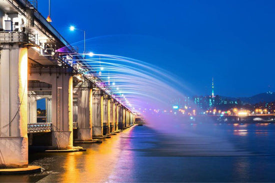 Han River at Night under the Jamsugyo Bridge