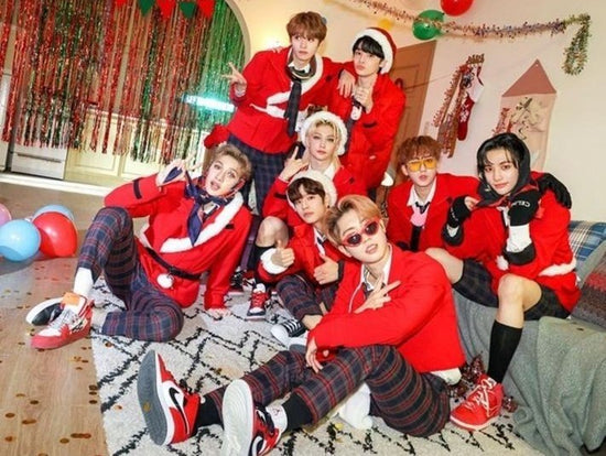 Los 10 mejores regalos de Navidad para que los fanáticos de KPOP disfruten de esta temporada navideña - The Daebak Company