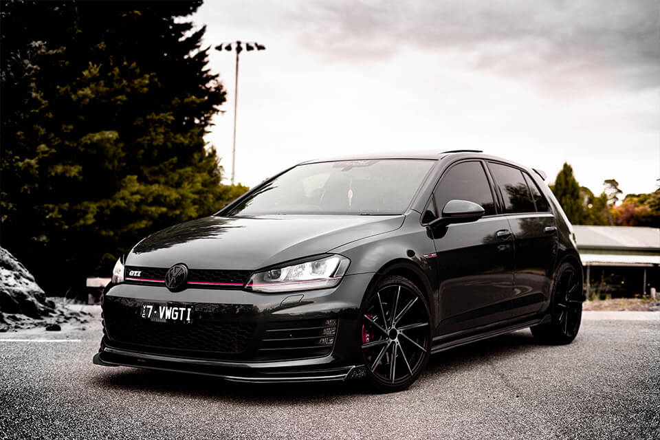 VWGTIII: Volkswagen MK7 GTI Splitter Set | Flow Designs Australia