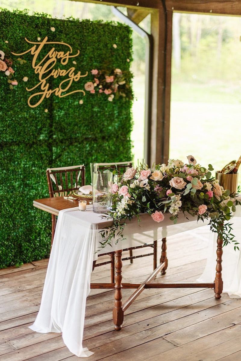 Sweatheart Table at Fernstone Retreat Wedding The Garter Girl