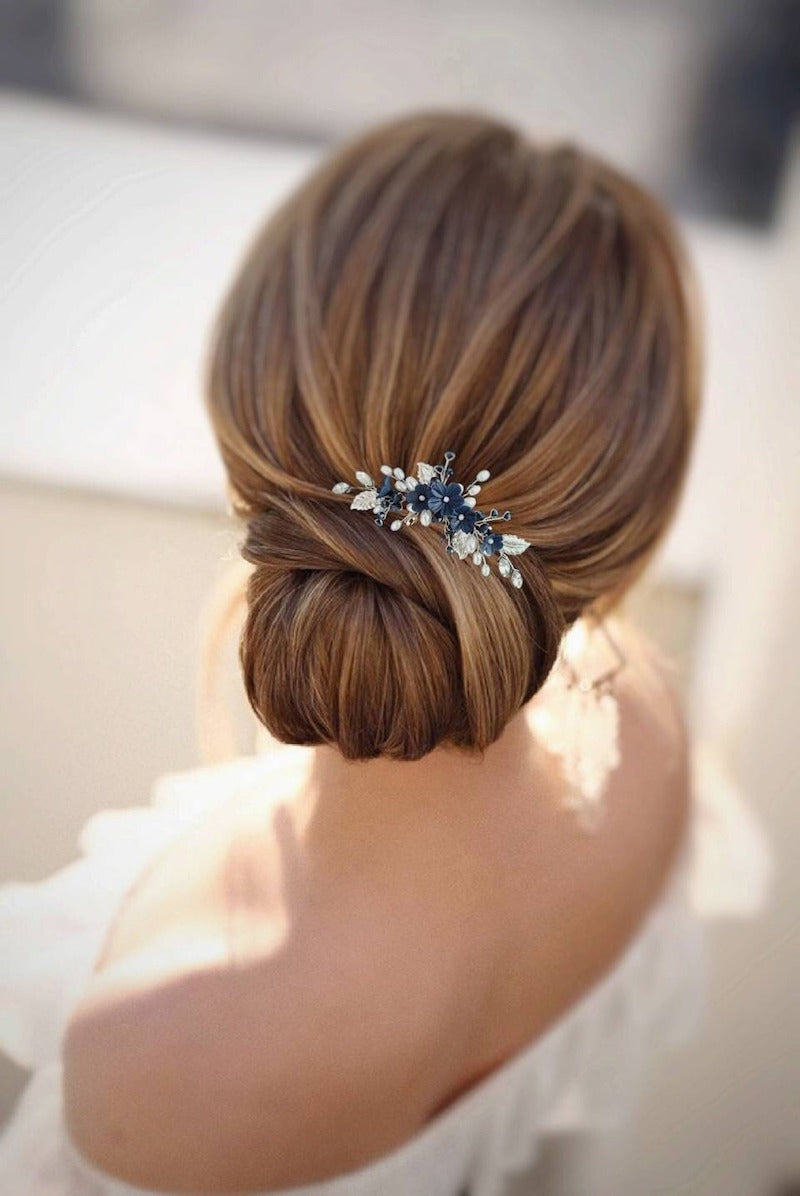 https://cdn.shopify.com/s/files/1/0019/9878/2525/files/blue-bridal-hair-comb.jpg?v=1689868112