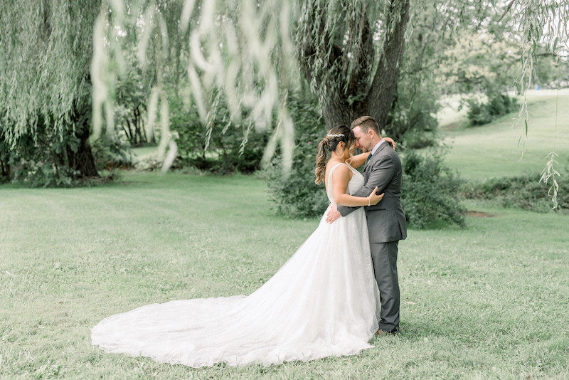 Bride and Groom Outdoor Wedding with Willow Tree