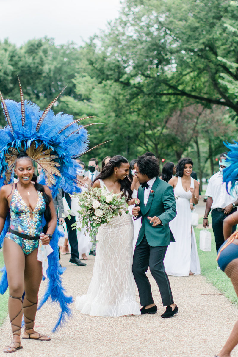 Washington DC Memorial Micro Wedding Parade with Carnival Performers