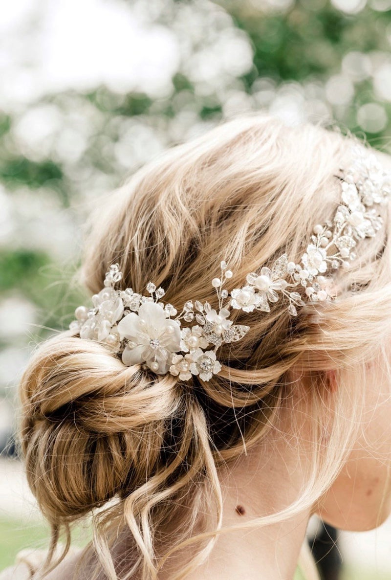 Elegant Bridal Jewelry with Flowers