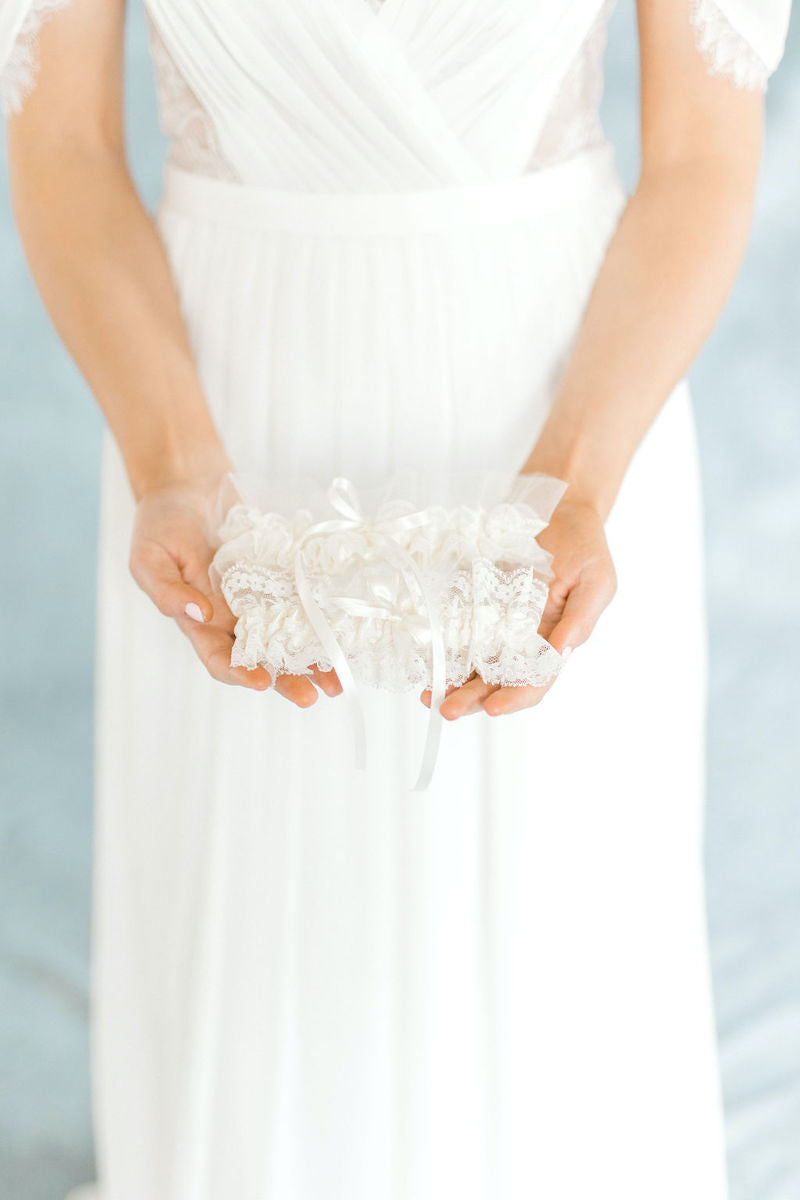 Ethereal Style Wedding Garter Inspiration