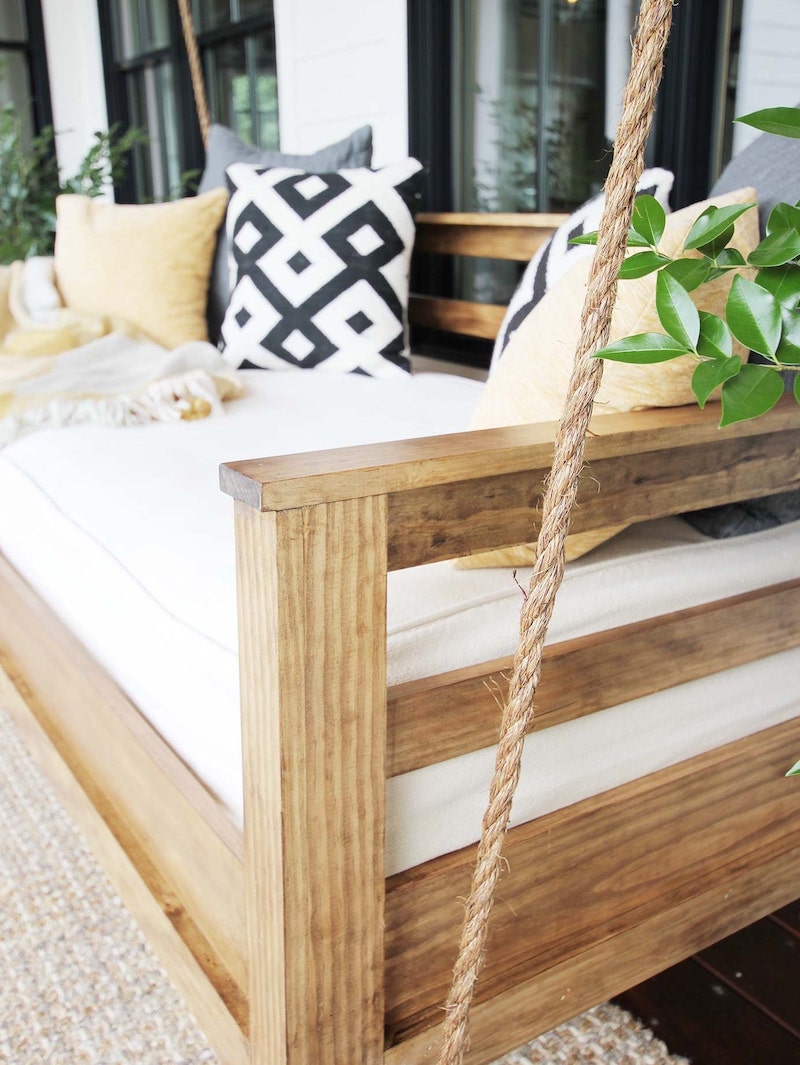 Front Porch Daybed Swing