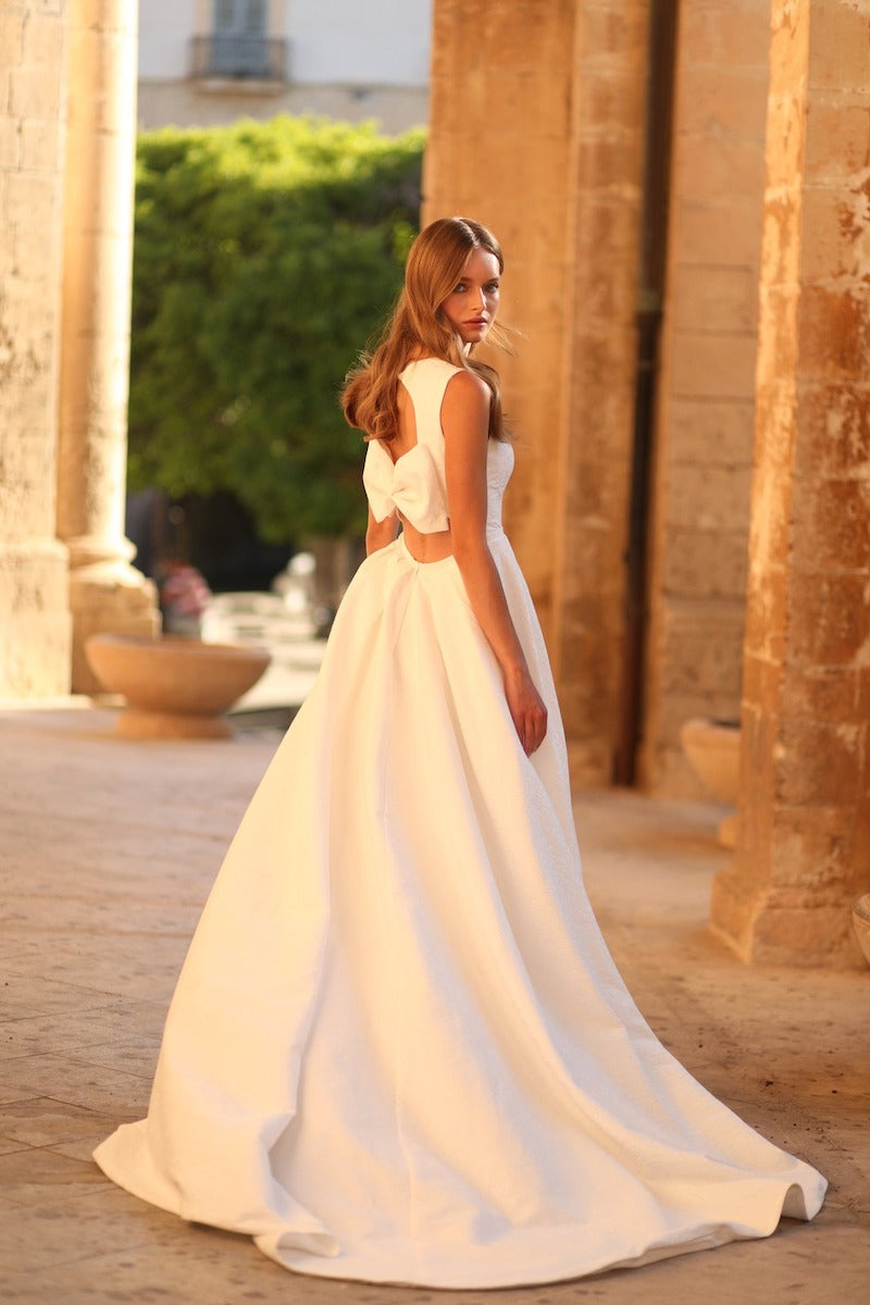 Jacquard Wedding Dress with Oversized Bow