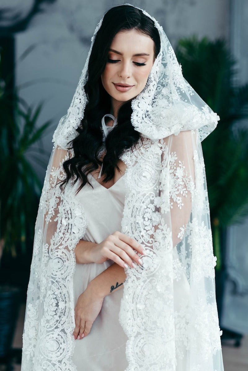 Lace Wedding Cloak