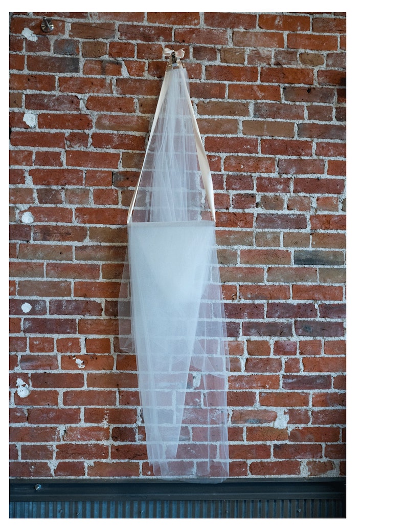 Wedding Veil Hanger Storage