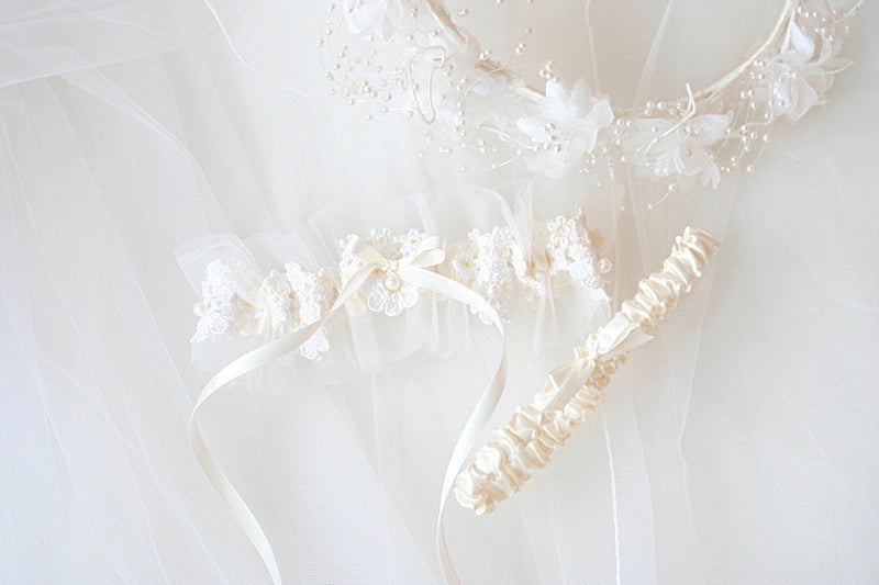 custom wedding garter made from the bride's mother's wedding veil
