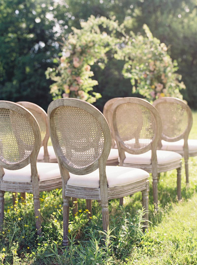 Outdoor Wedding Ceremony Chairs