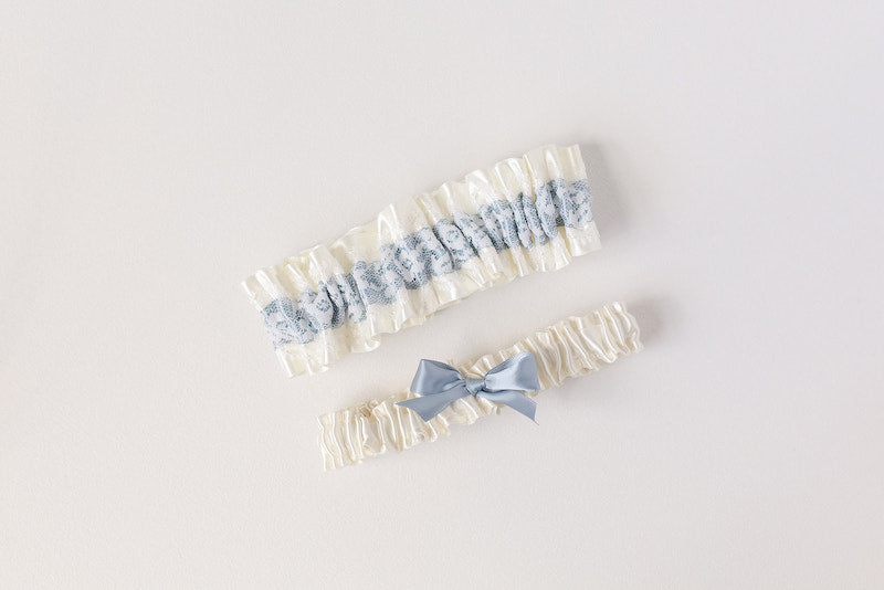 custom garter with lace and blue
