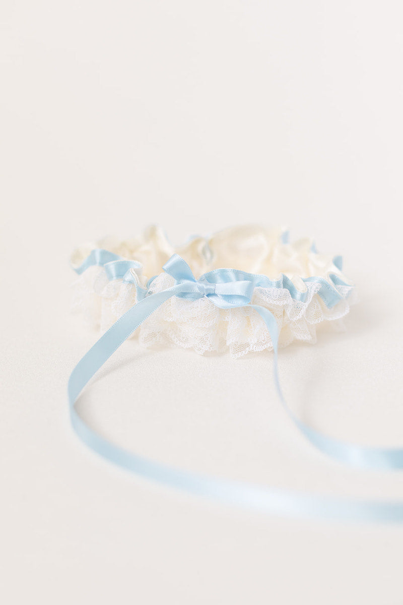 something blue personalized garter with lace ruffles