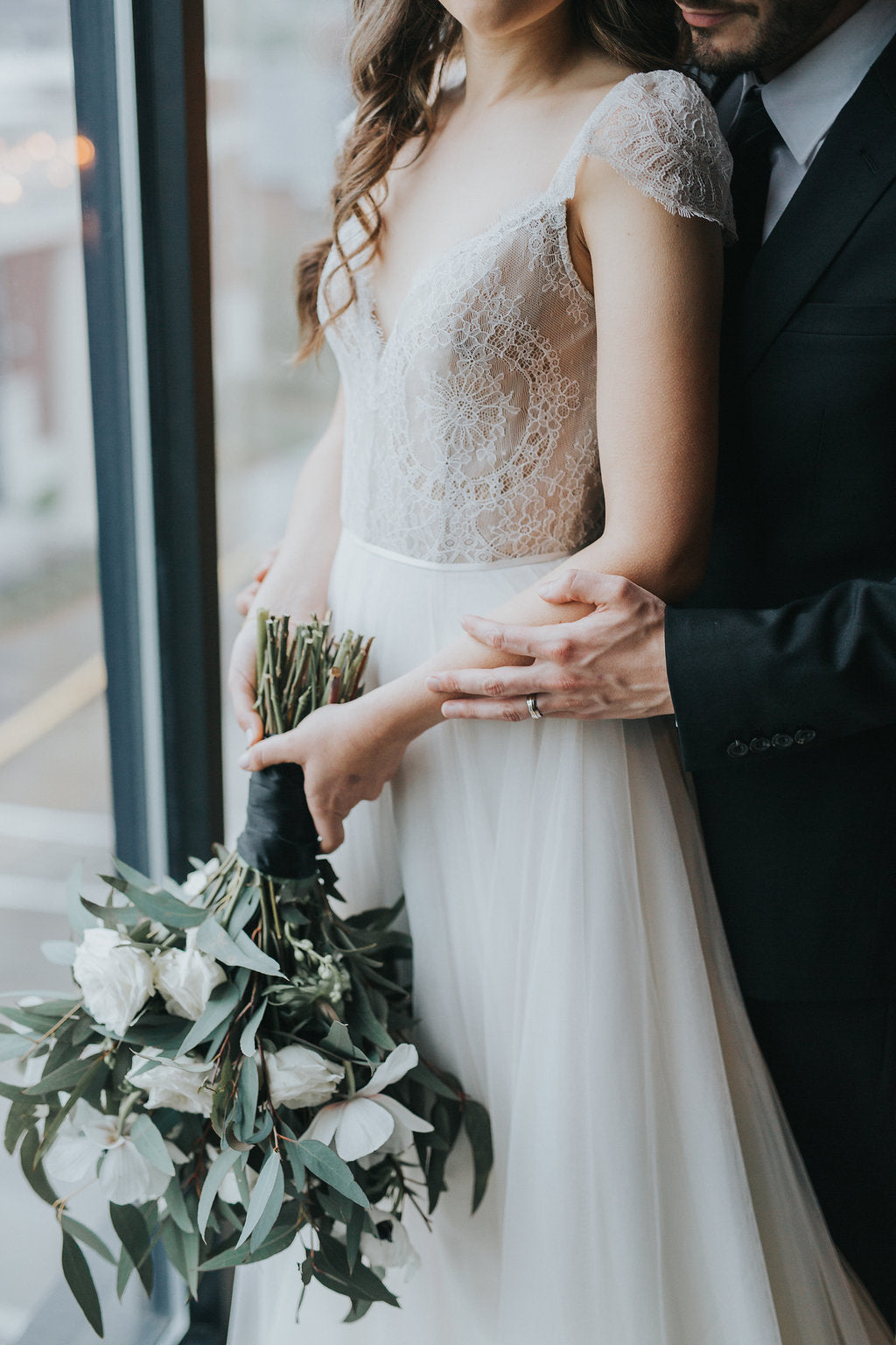 wedding dress shopping tips and advice