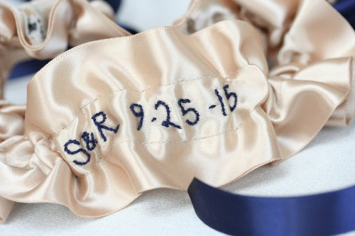 custom-wedding-garter-The-Garter-Girl1.JPG2
