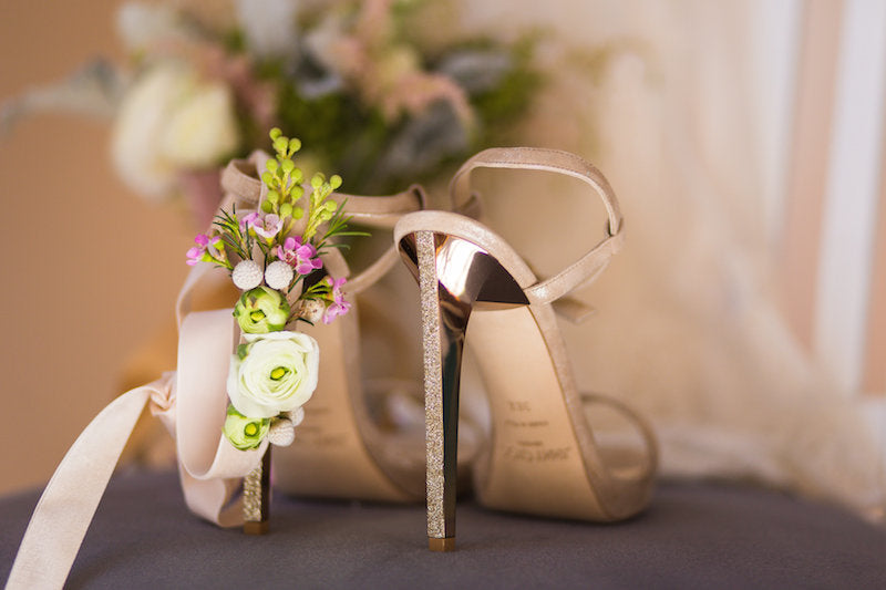 jimmy choo wedding shoes and fresh flower wedding garter