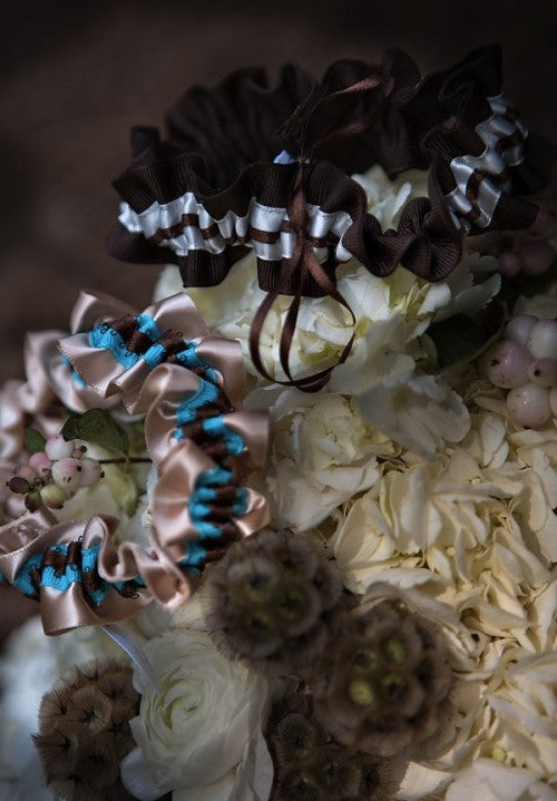 ivory-and-brown-and-turquoise-stylish-wedding-garters