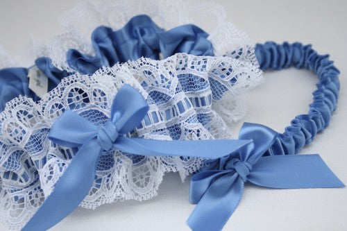 ivory-lace-wedding-garter-set-The-Garter-Girl