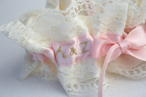 metallic-ivory-wedding-garter-The-Garter-Girl