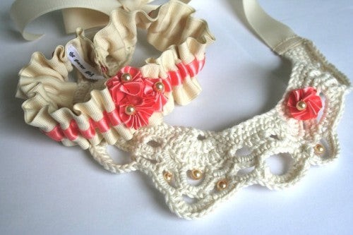 wedding-garter-and-crochet-necklace-The-Garter-Girl-by-Julianne-Smith