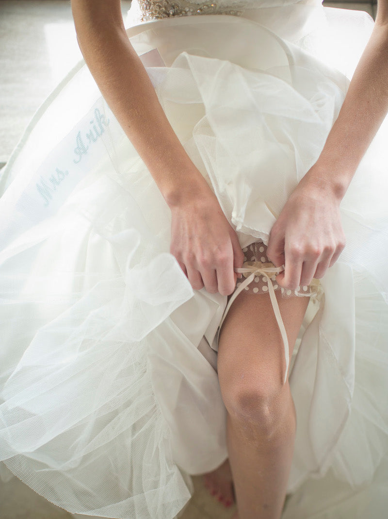 Wedding Garter That Won't Show Through Dress