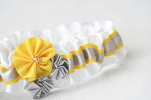 wedding-garter-white-gray-yellow-gray-The-Garter-Girl-2