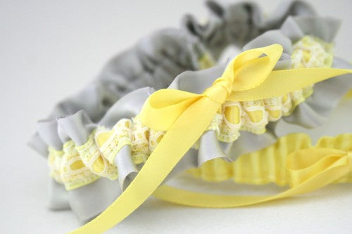 custom-wedding-garter-The-Garter-Girl35