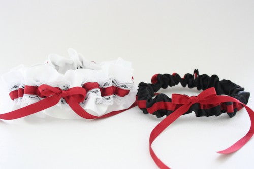 custom-wedding-garter-The-Garter-Girl8