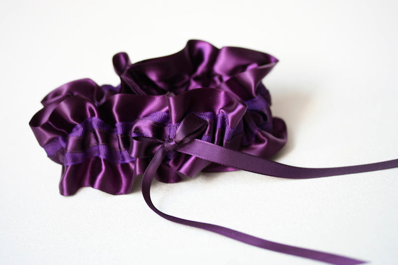 dark-purple-wedding-garter-the-garter-girl