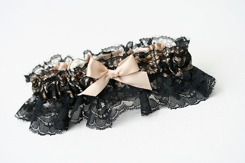 elegant-wedding-garter-The-Garter-Girl