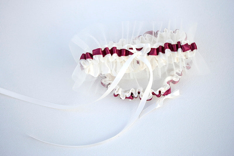 wine-colored-wedding-garter-the-garter-girl